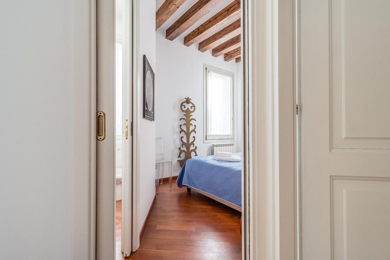 7 Windows On Venice Exterior photo